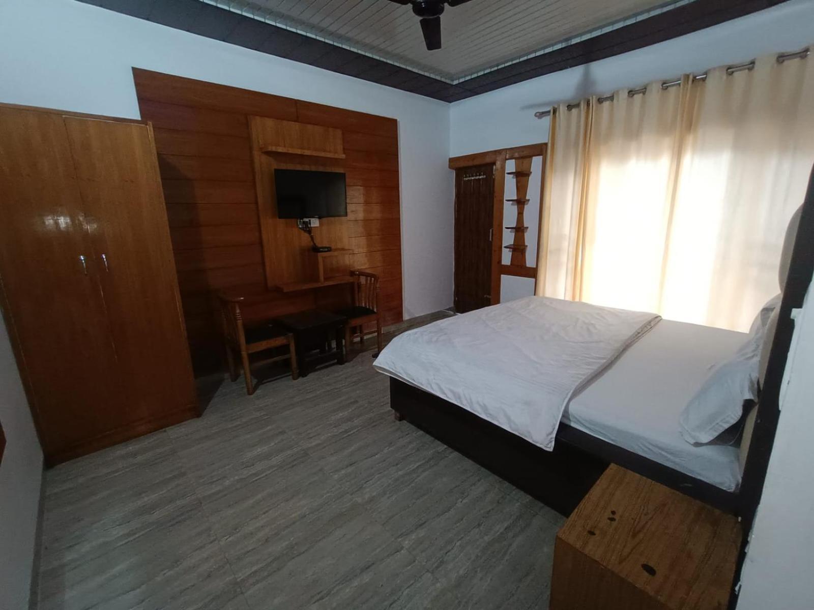 Hotel Himalayan Village Mussoorie Eksteriør billede